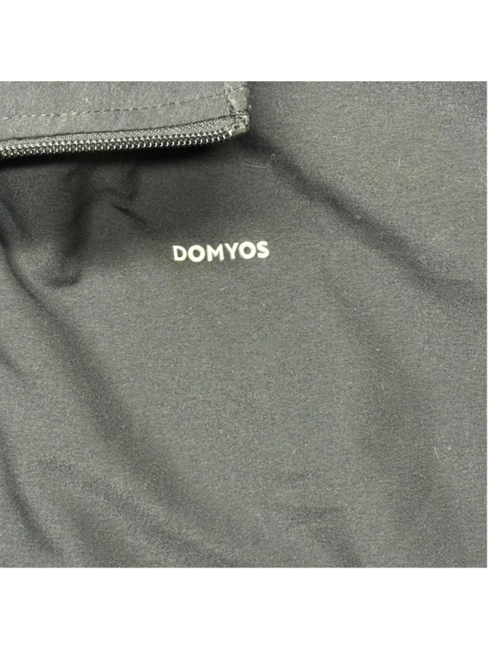 Men's Decathlon Domyos Black Windbreaker Jacket Mesh Lining XL